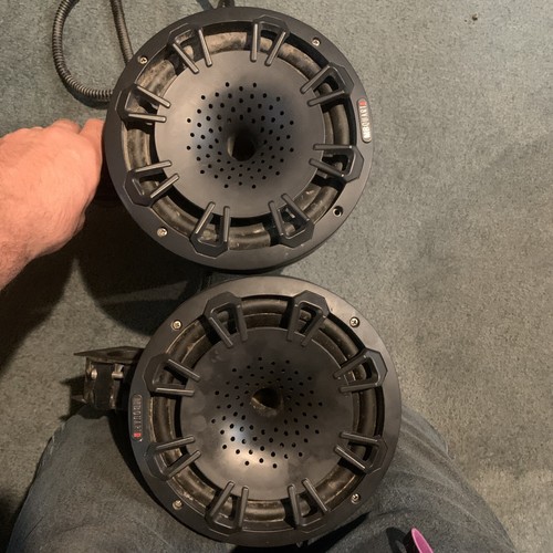 Quarts speakers - mb,